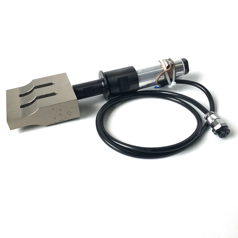 2800W 15KHZ/20KHZ Ultrasonic Frequency Welder Converter Horn For Ultrasonic Plastic Welding Systems
