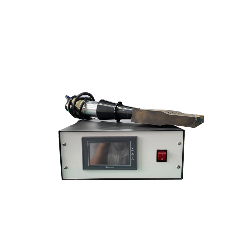 1200W 15KHZ Variable Frequency Ultrasonic Plastic Welding Transducer And Generator For Plastic Welder