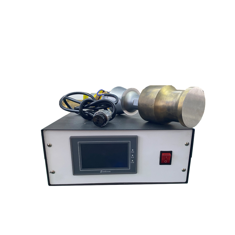 1800W 15KHZ Low Frequency Ultrasonic Plastic Welding Transducer And Generator For Plastic Welder Machine