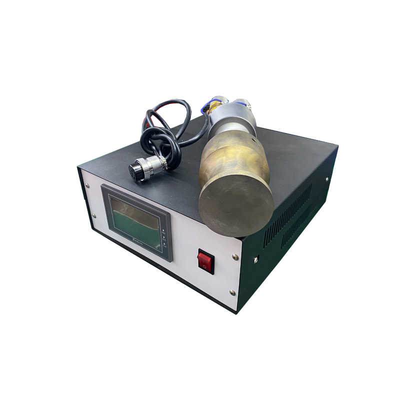 2000W 15KHZ Ultrasonic Vibrating Plastic Welding Transducer And Generator For Plastic Welder Equipment