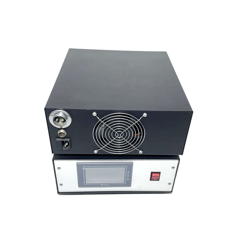 Portable Digital Ultrasound Generator Automatic Tracking Frequency Ultrasonic Welding Generator Ultrasonic Generator